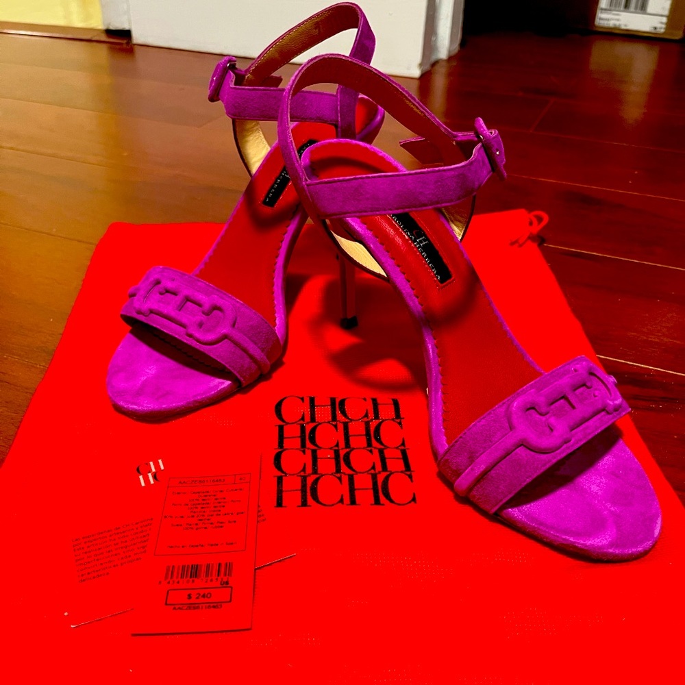 Carolina Herrera CH suede t strap sandals Size 38